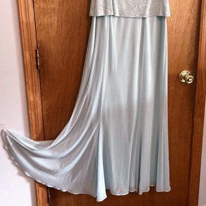 Formal Dress for Weddings, formal get togethers, or evenings out!!